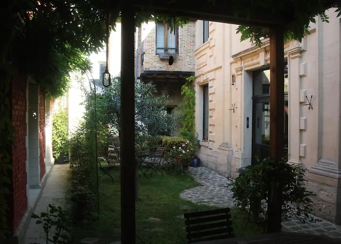 Le Refuge Des Cordeliers Apartment