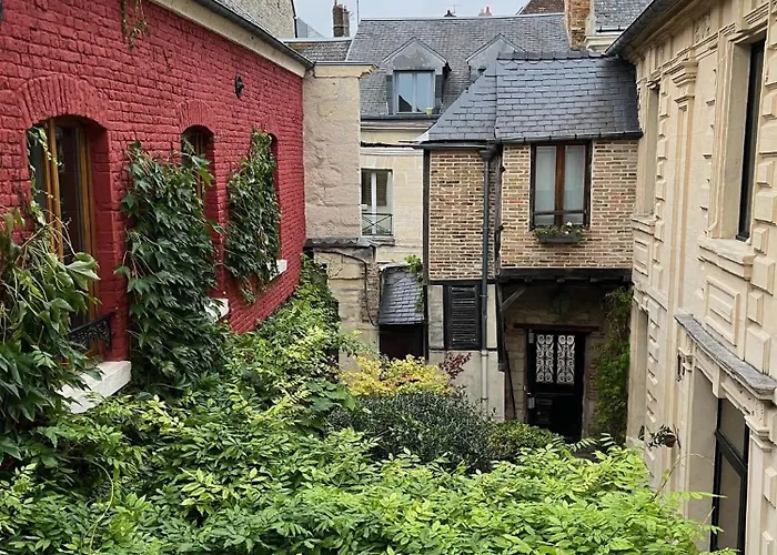 Le Refuge Des Cordeliers * Laon