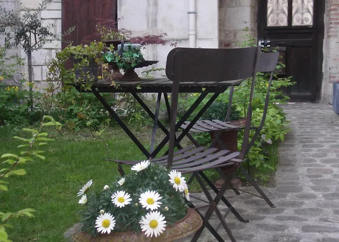 Le Refuge Des Cordeliers Apartment *